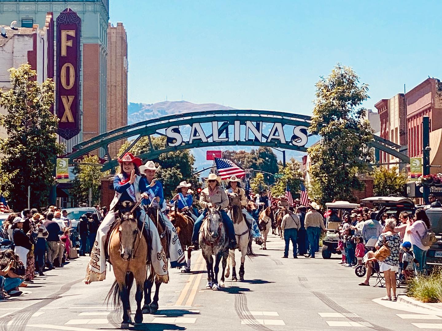 Downtown Horse Parade By Salinas Rodeo